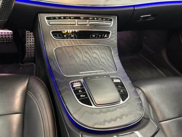 MERCEDES-BENZ E 300 de Break AMG Line  