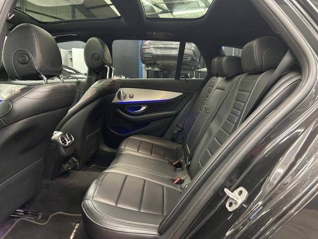 MERCEDES-BENZ E 300 de Break AMG Line  