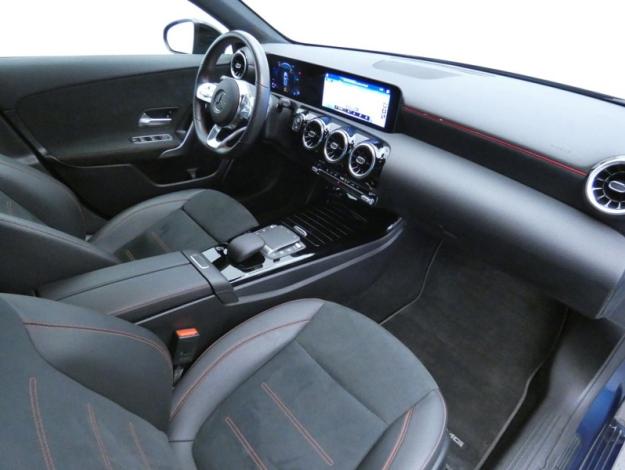 MERCEDES-BENZ Classe A 180 AMG Line  