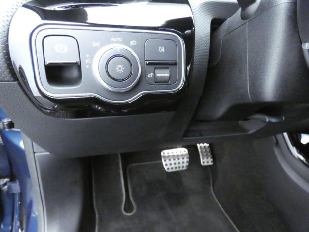 MERCEDES-BENZ Classe A 180 AMG Line  