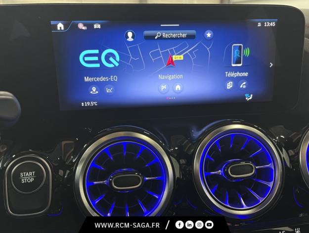 MERCEDES-BENZ EQA 250+ AMG Line  