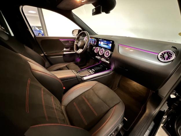 MERCEDES-BENZ GLA 200 d AMG Line  