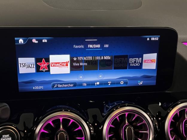 MERCEDES-BENZ GLA 200 d AMG Line  