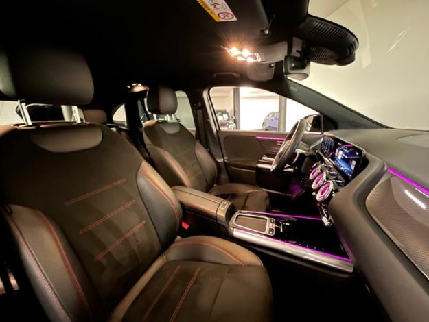 MERCEDES-BENZ GLA 200 d AMG Line  