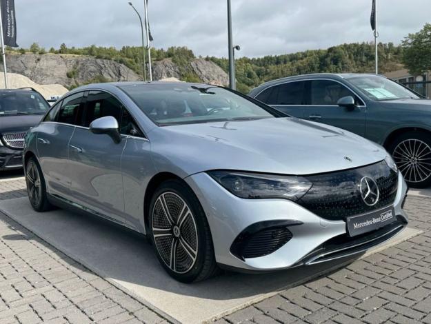 MERCEDES-BENZ EQE 300 AMG Line "Tech Edition" + HyperScreen - 5 ans GARANTIE !! 