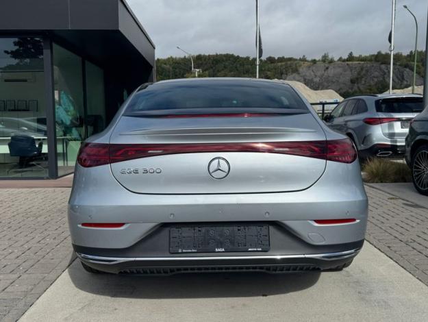 MERCEDES-BENZ EQE 300 AMG Line "Tech Edition" + HyperScreen - 5 ans GARANTIE !! 