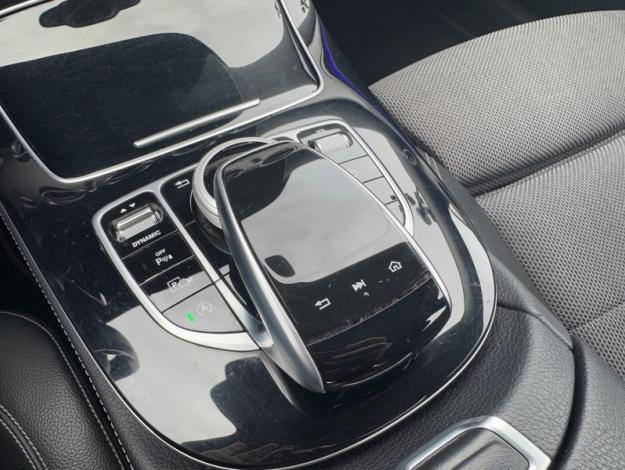 MERCEDES-BENZ E-Klasse E 200 d