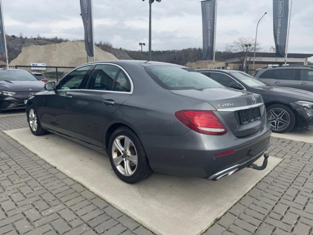 MERCEDES-BENZ E-Klasse E 200 d
