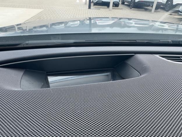 MERCEDES-BENZ E-Klasse E 200 d