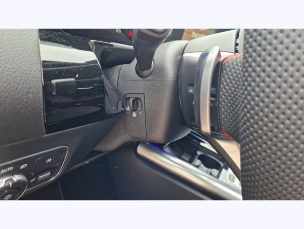 MERCEDES-BENZ GLA 200 d AMG Line  GLA 200 d AMG Line