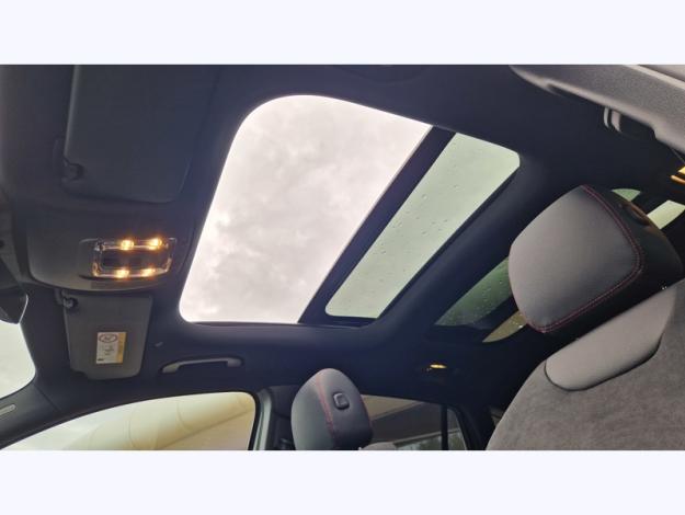 MERCEDES-BENZ GLA 200 d AMG Line  GLA 200 d AMG Line