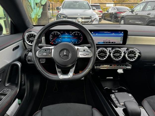 MERCEDES-BENZ CLA 200 d AMG Line  