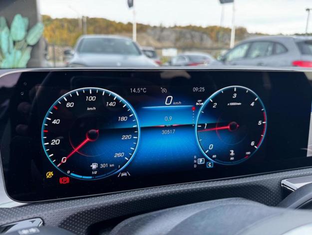 MERCEDES-BENZ CLA 200 d AMG Line  