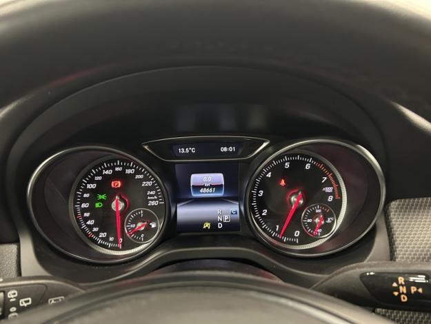 MERCEDES-BENZ GLA-Klasse GLA 180 Off-Roader