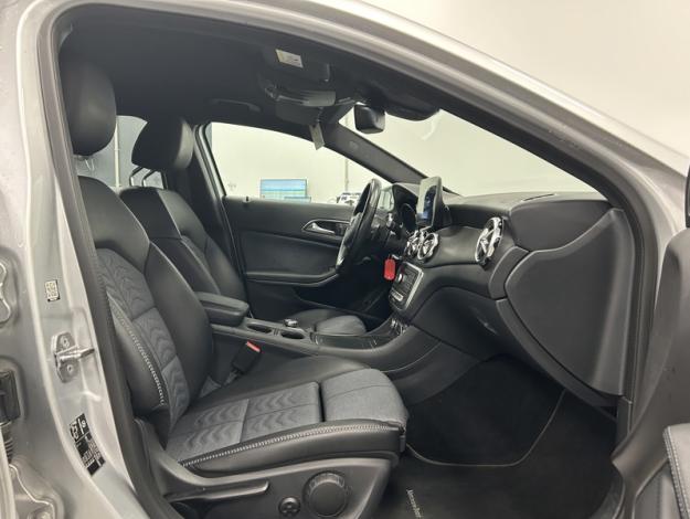 MERCEDES-BENZ GLA-Klasse GLA 180 Off-Roader