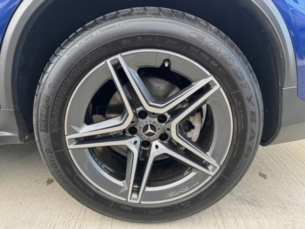 MERCEDES-BENZ GLC 200 d 4MATIC Coupé AMG Line  