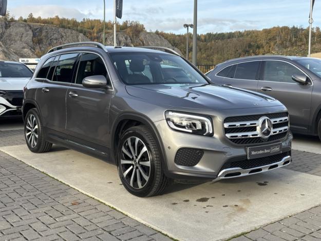 MERCEDES-BENZ GLB 180 d Business Line  