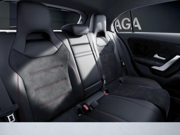 MERCEDES-BENZ A 180 d  AMG Line