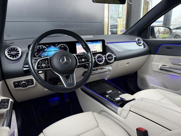 MERCEDES-BENZ GLA 250 e Progressive Line  