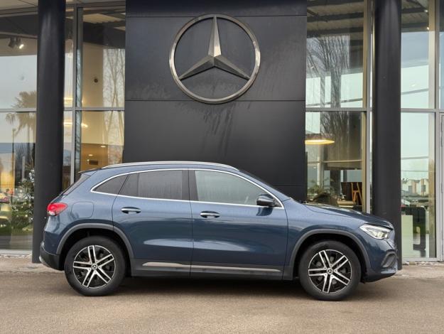 MERCEDES-BENZ GLA 250 e Progressive Line  