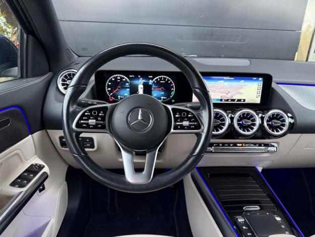 MERCEDES-BENZ GLA 250 e Progressive Line  