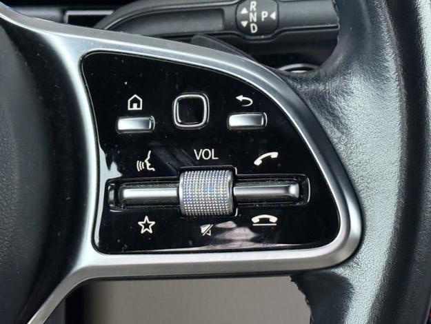 MERCEDES-BENZ GLA 250 e Progressive Line  