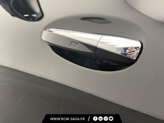 MERCEDES-BENZ GLA 200 d AMG Line  GLA 200 d AMG Line