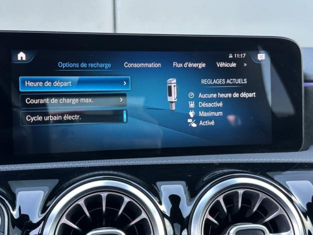 MERCEDES-BENZ Classe A 250 e AMG Line  