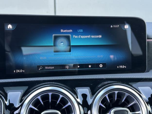 MERCEDES-BENZ Classe A 250 e AMG Line  