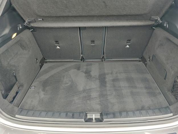 MERCEDES-BENZ GLA 250 e Hybrid EQ AMG Line  