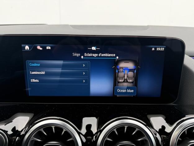 MERCEDES-BENZ GLA 200 d AMG Line  GLA 200 d AMG Line