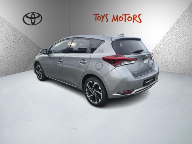 TOYOTA Auris 1.8 HYBRID 136h DESIGN  
