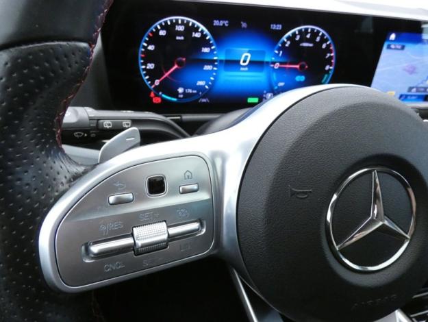 MERCEDES-BENZ Classe B 250 e AMG Line  