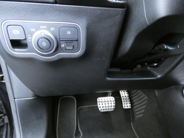 MERCEDES-BENZ Classe B 250 e AMG Line  