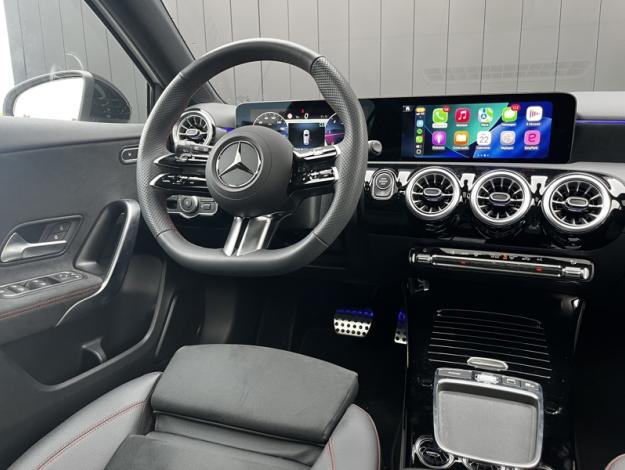 MERCEDES-BENZ Classe A 200 d AMG Line  