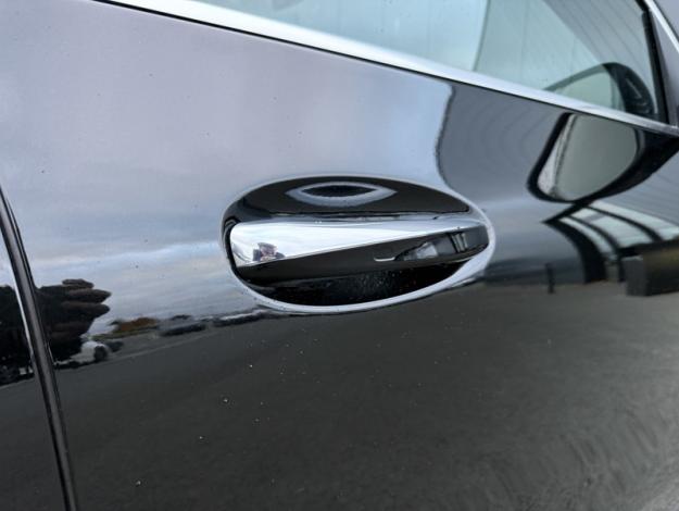 MERCEDES-BENZ GLA 200 d AMG Line  GLA 200 d AMG Line