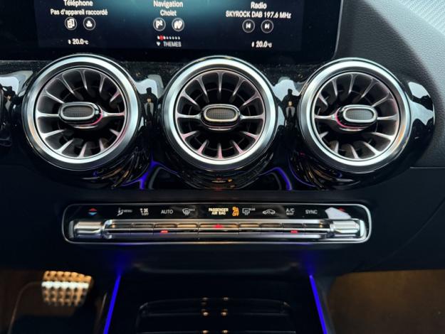 MERCEDES-BENZ GLA 200 d AMG Line  GLA 200 d AMG Line