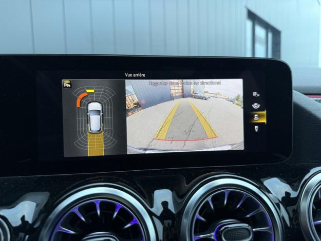 MERCEDES-BENZ GLA 200 d AMG Line  GLA 200 d AMG Line