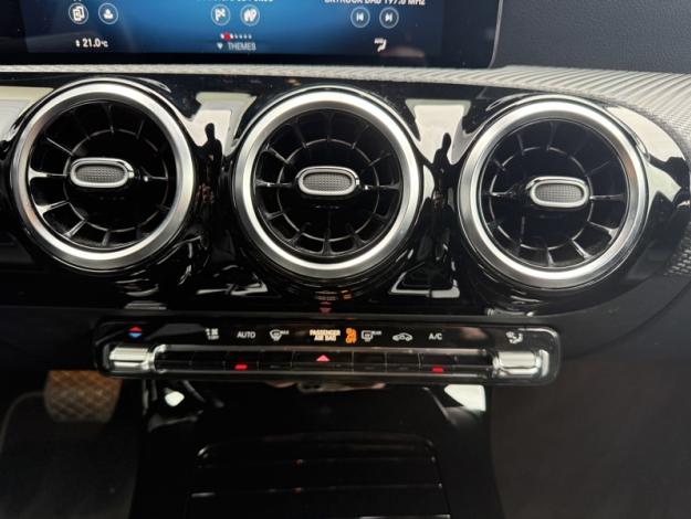 MERCEDES-BENZ Classe A 200 d Business Line  Classe A 200 d Business Line