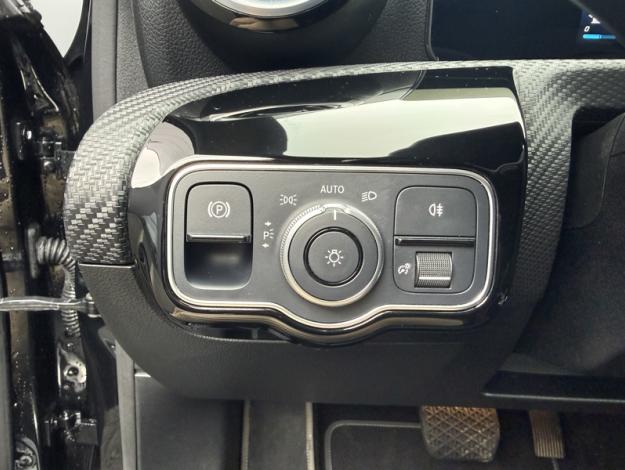 MERCEDES-BENZ Classe A 200 d Business Line  Classe A 200 d Business Line