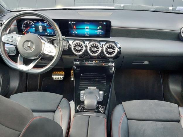 MERCEDES-BENZ Classe A 180 d AMG Line  