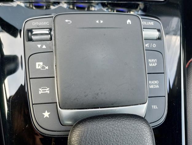 MERCEDES-BENZ Classe A 180 d AMG Line  