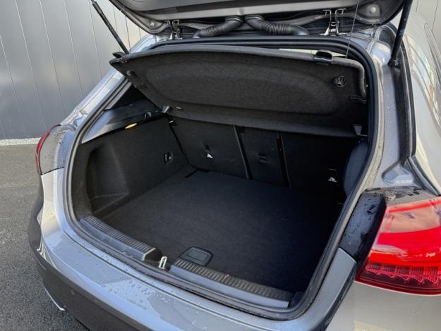 MERCEDES-BENZ Classe A 180 AMG Line  