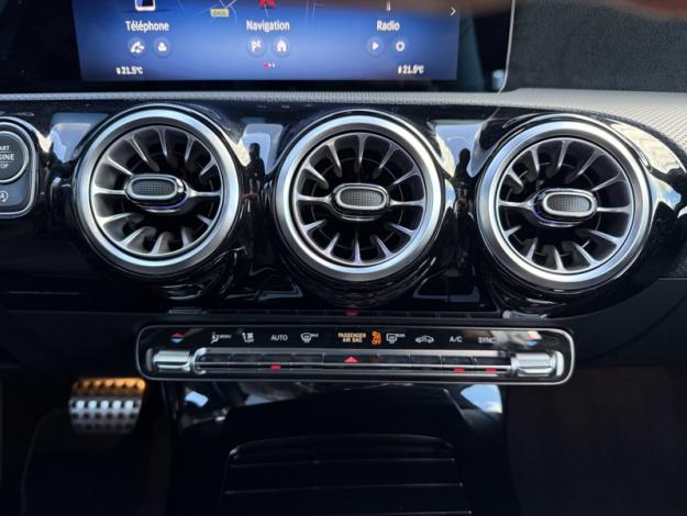 MERCEDES-BENZ Classe A 180 AMG Line  