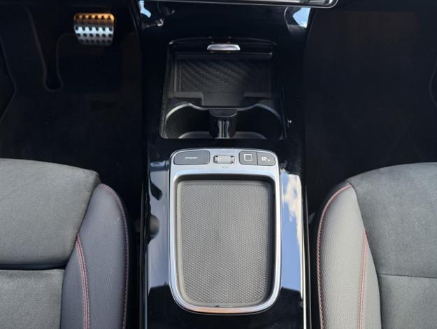 MERCEDES-BENZ Classe A 180 AMG Line  