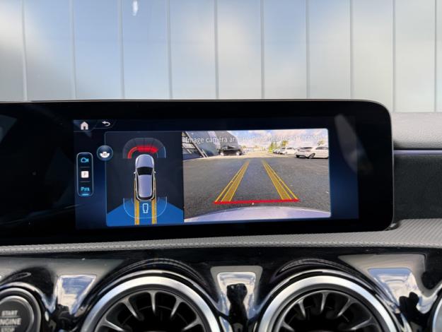 MERCEDES-BENZ Classe A 180 AMG Line  