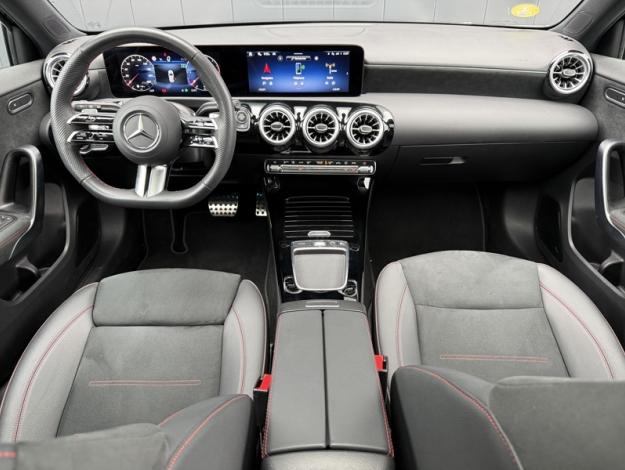 MERCEDES-BENZ Classe A 200 d AMG Line  