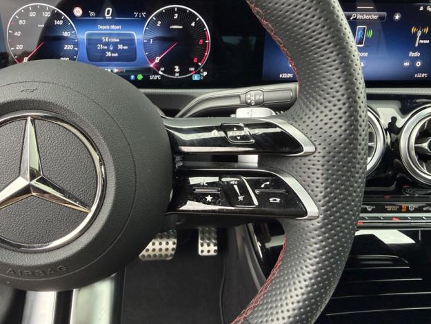 MERCEDES-BENZ Classe A 200 d AMG Line  