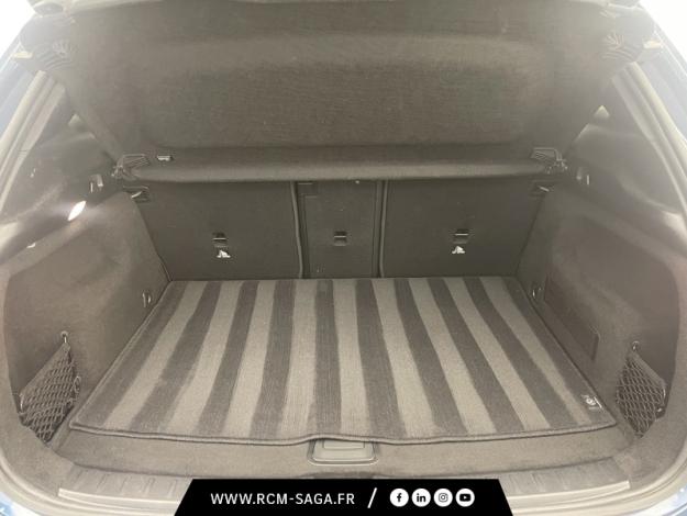 MERCEDES-BENZ GLA 200 d AMG Line  GLA 200 d AMG Line