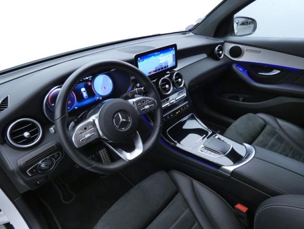 MERCEDES-BENZ GLC Coupé GLC 300e 4MATIC Coupé AMG Line  GLC 300e 4MATIC Coupé AMG Line